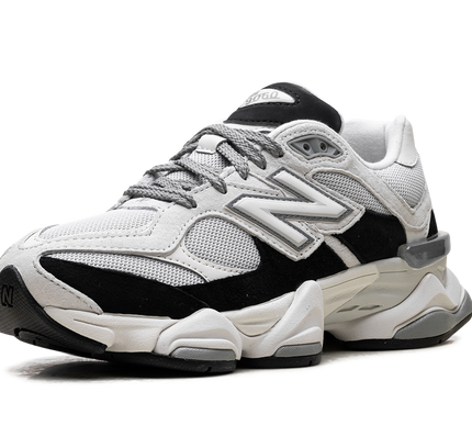 New Balance 9060 „Grau Tiefschwarz“