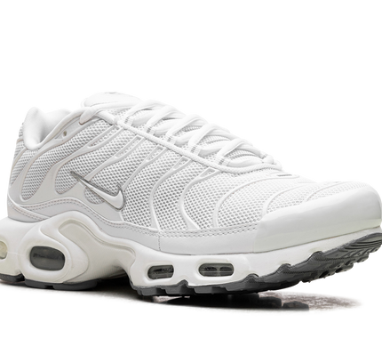 Nike Air Max Plus "Triple White"