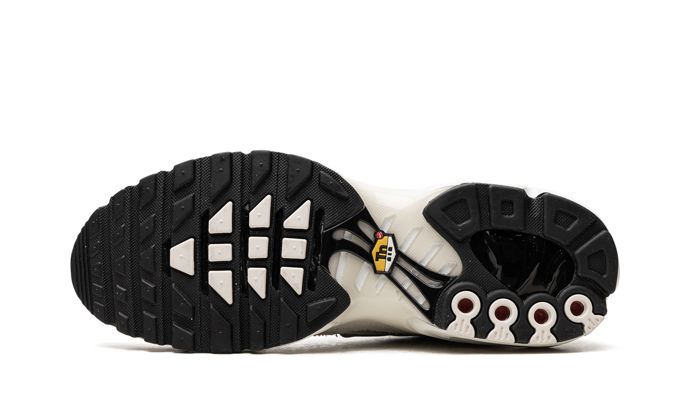Nike Air Max Plus "Pure Platinum"