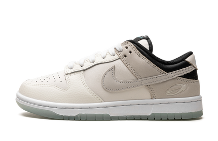 Nike Dunk Low WMNS 