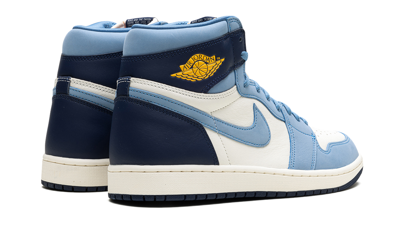 Air Jordan 1 High OG WMNS "First in Flight"