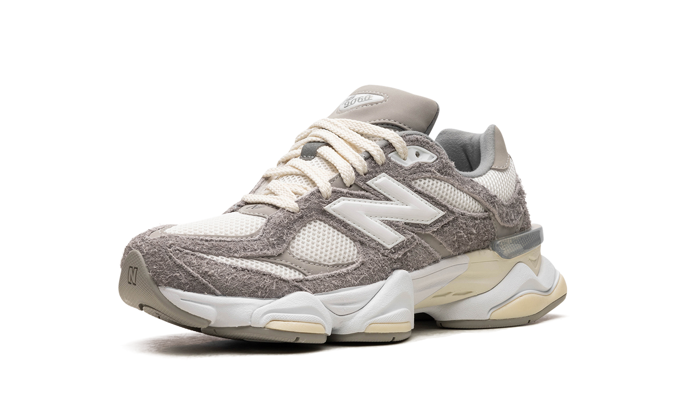 New Balance 9060 "Grey / White"