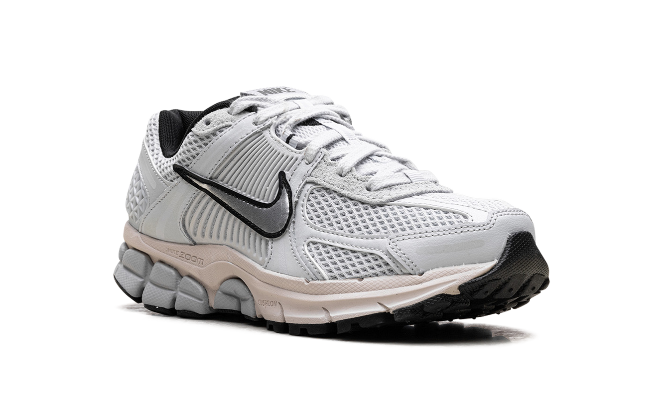 Nike Zoom Vomero 5 WMNS "Pure Platinum"