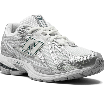 New Balance 1906R "SILVER METALLIC"