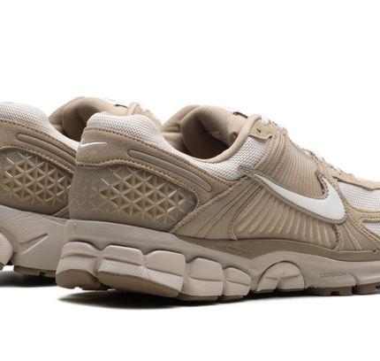 Nike Zoom Vomero 5 "Khaki"