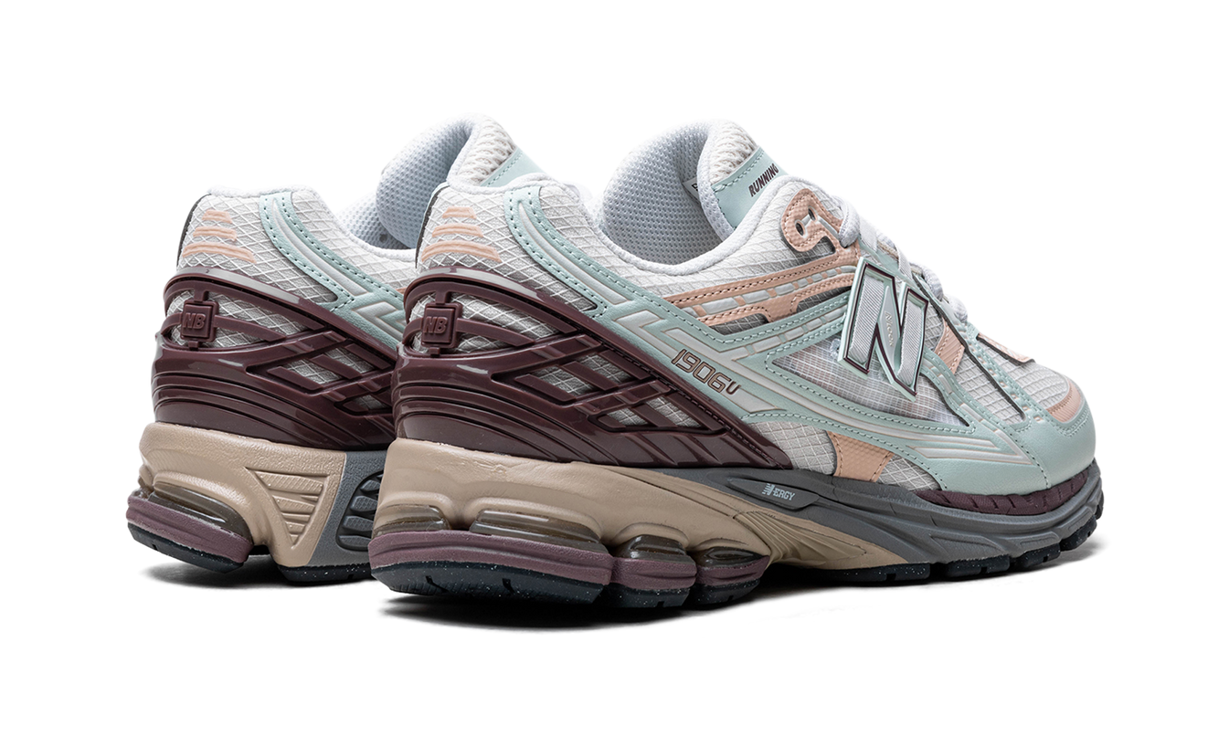 New Balance 1906 "CLAY ASH"