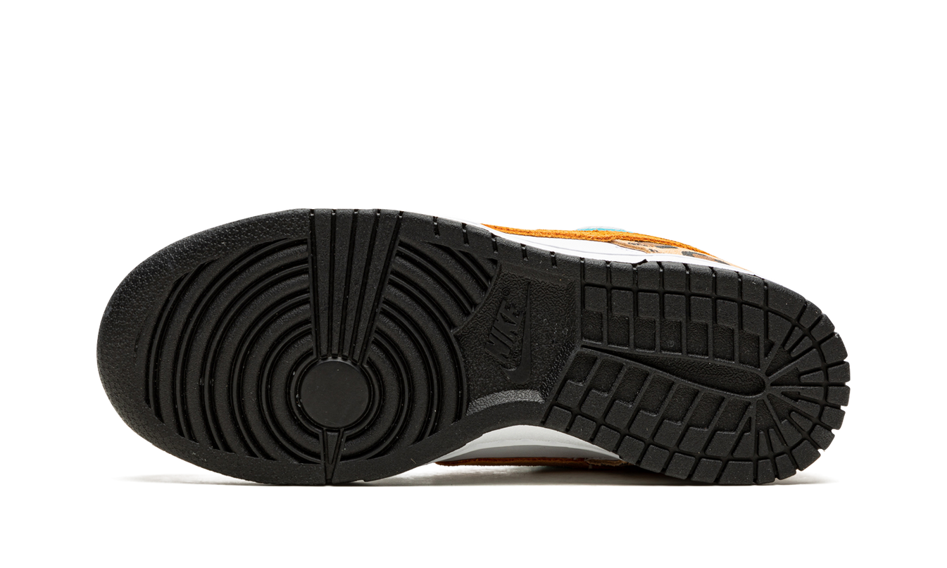 Nike Dunk Low WMNS "Safari Mix"