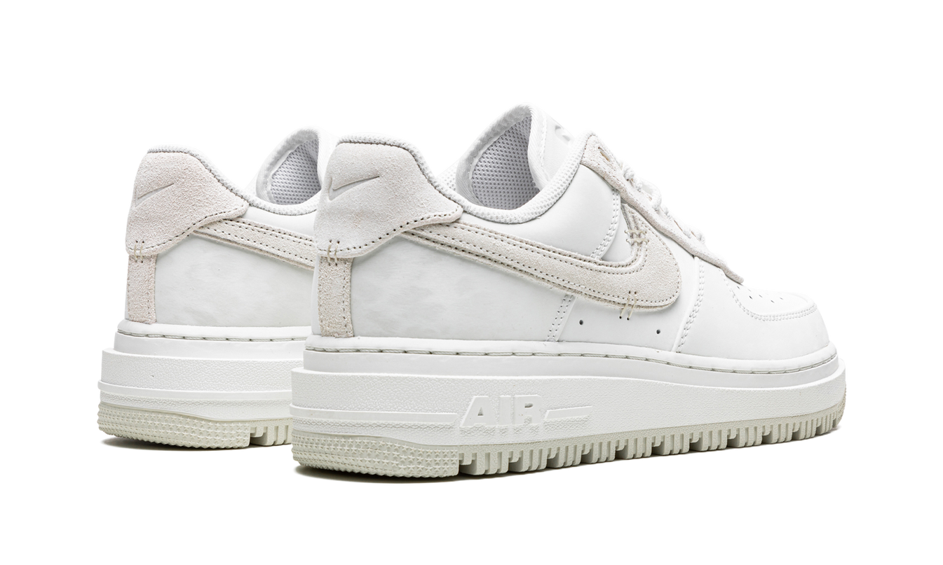 Nike Air Force 1 Luxe "Summit White"