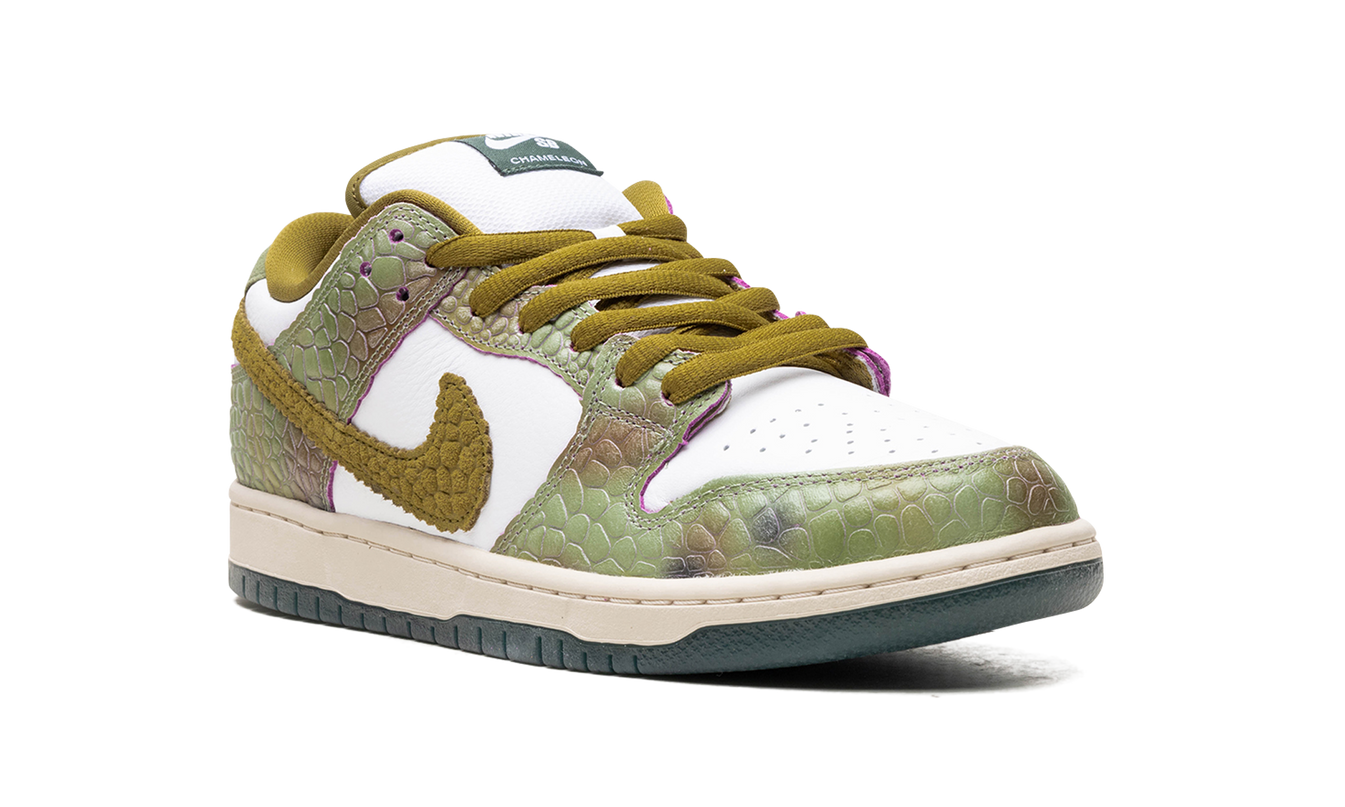 Nike Dunk SB Low "Alexis Sablone - Chameleon"