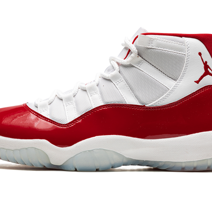 Air Jordan 11 "Cherry 2022"