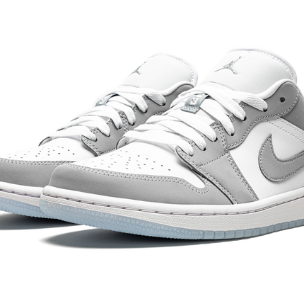 Air Jordan 1 LOW WMNS "White / Wolf Grey"