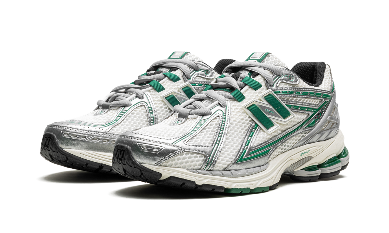 New Balance 1906R "White Silver Green"