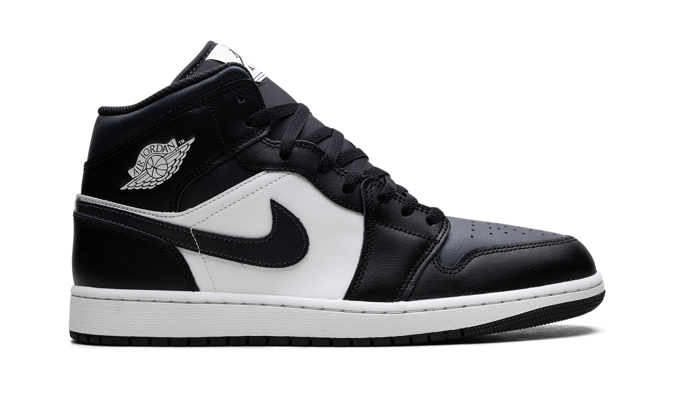 Air Jordan 1 Mid "Off Noir Toe"