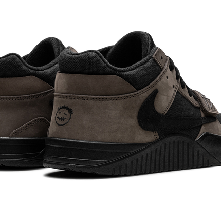 Nike Jumpman Jacke TR "Travis Scott - Dark Mocha"