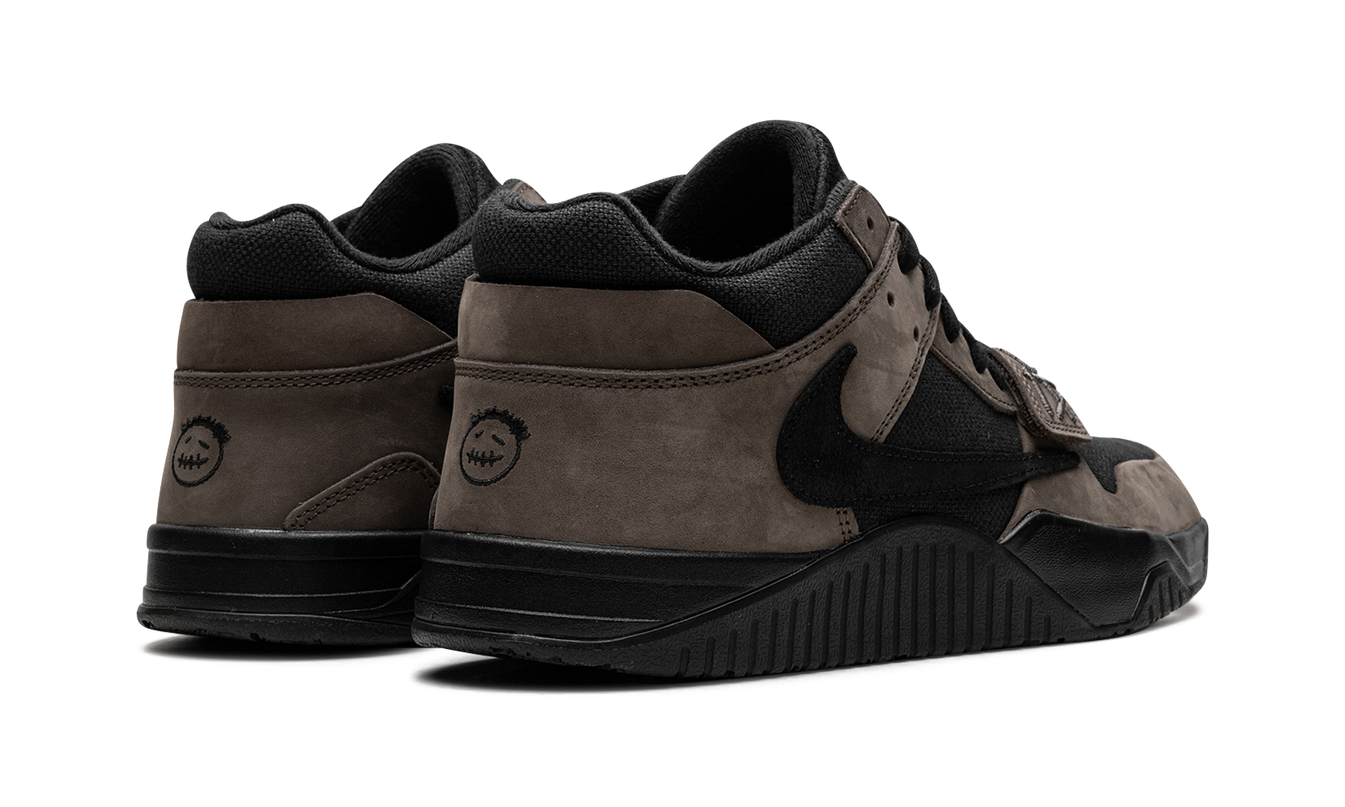 Nike Jumpman Jacke TR "Travis Scott - Dark Mocha"