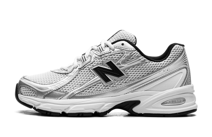 New Balance 740 