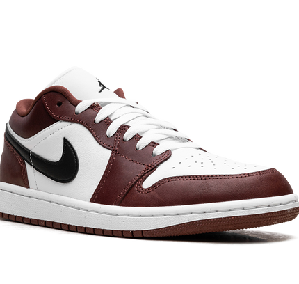 Air Jordan 1 Low SE "Dark Pony"