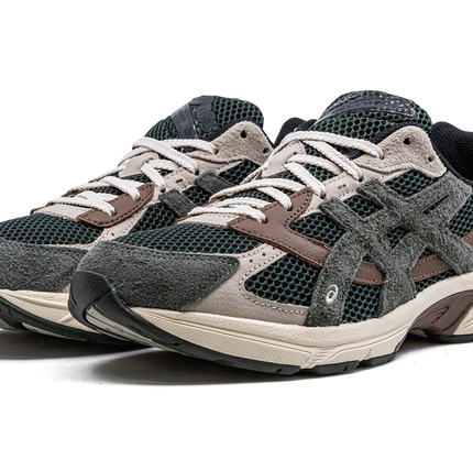 Asics Gel 1130 "HAL Studios"