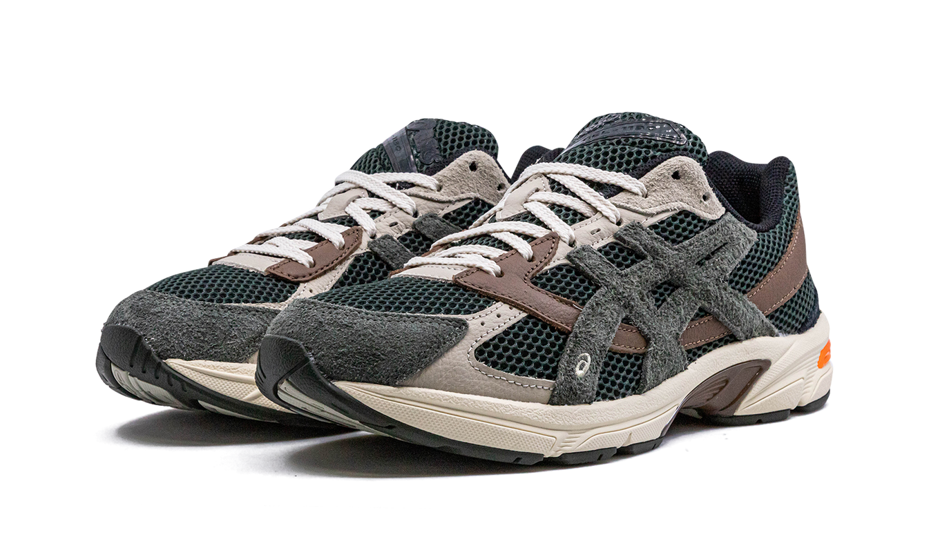 Asics Gel 1130 "HAL Studios"