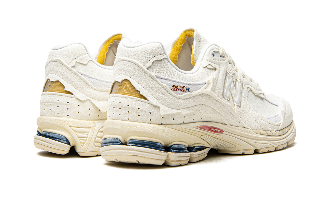 New Balance 2002R "Schutzpaket - Meersalz"