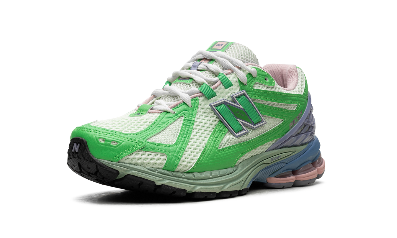 New Balance 1906R „Grünes Astrallila“