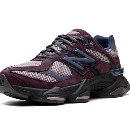 New Balance 9060 „Pflaumenbraun Eiswein“