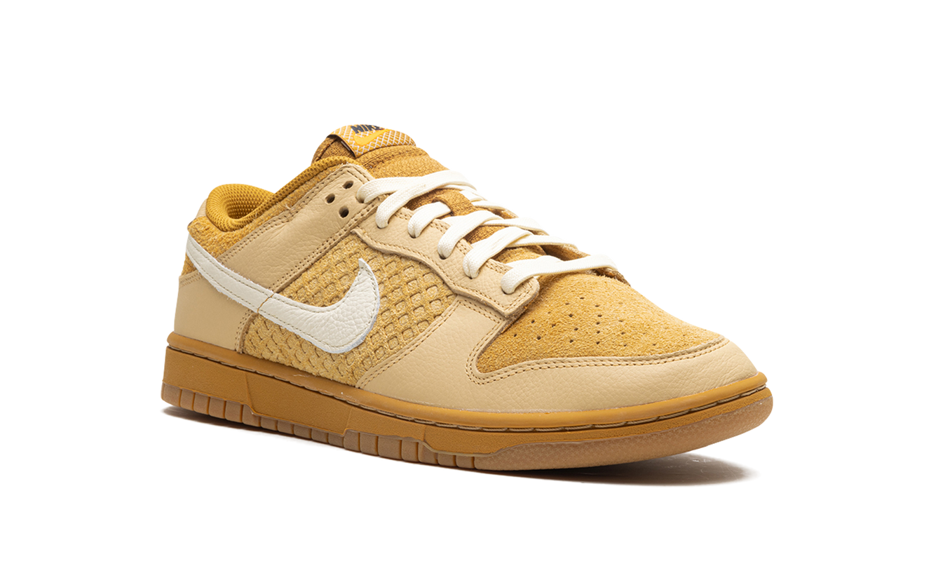 Nike Dunk Low "Waffle"