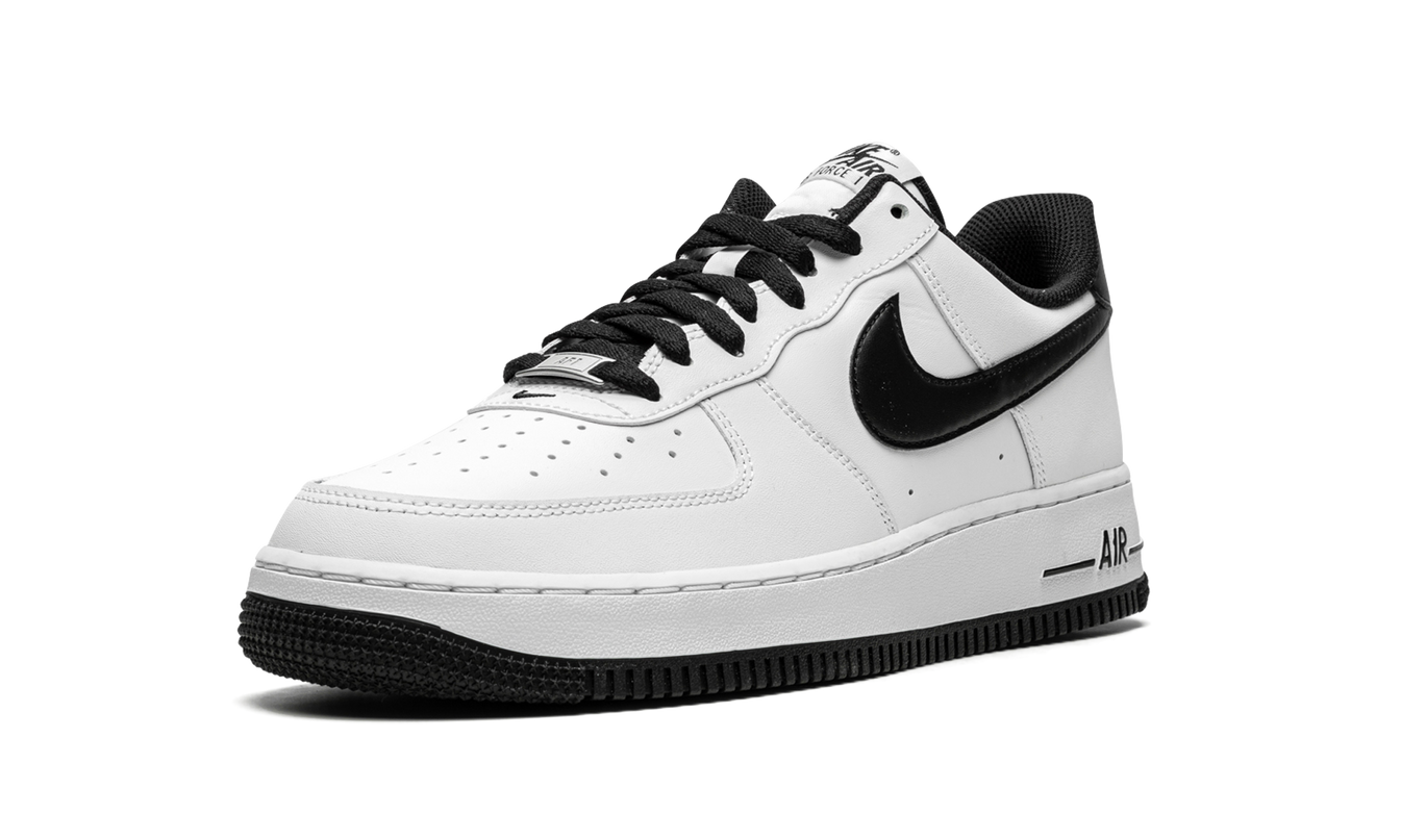 Nike Air Force 1 '07 "White / Black"