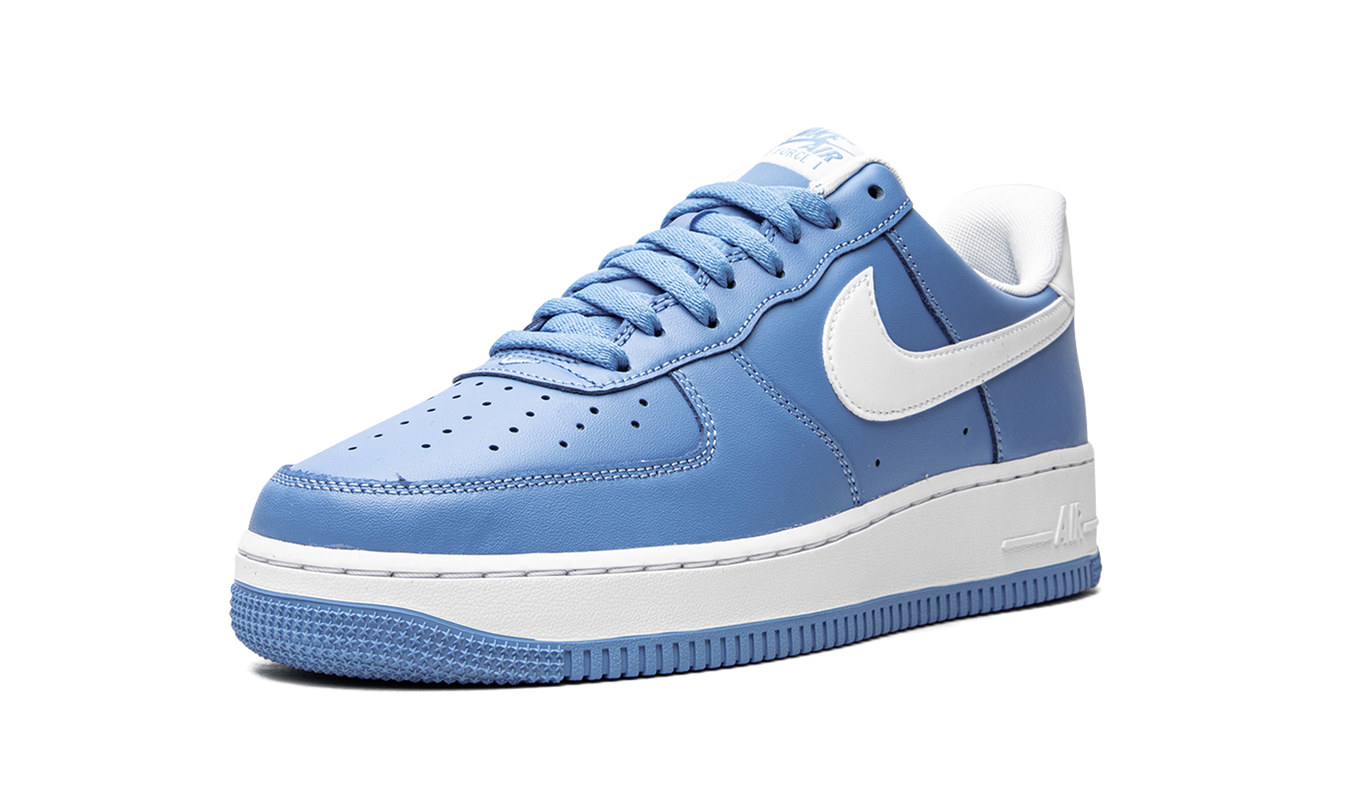 Nike Air Force 1 '07 "UNC"