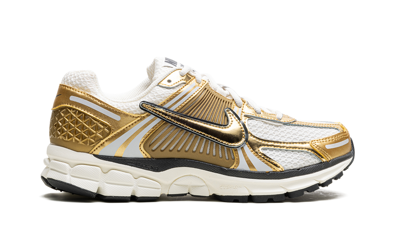 Nike Zoom Vomero 5 WMNS "Metallic Gold"