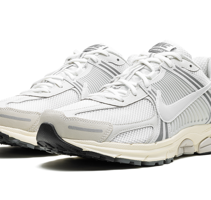 Nike Zoom Vomero 5 "Platinum Tint"
