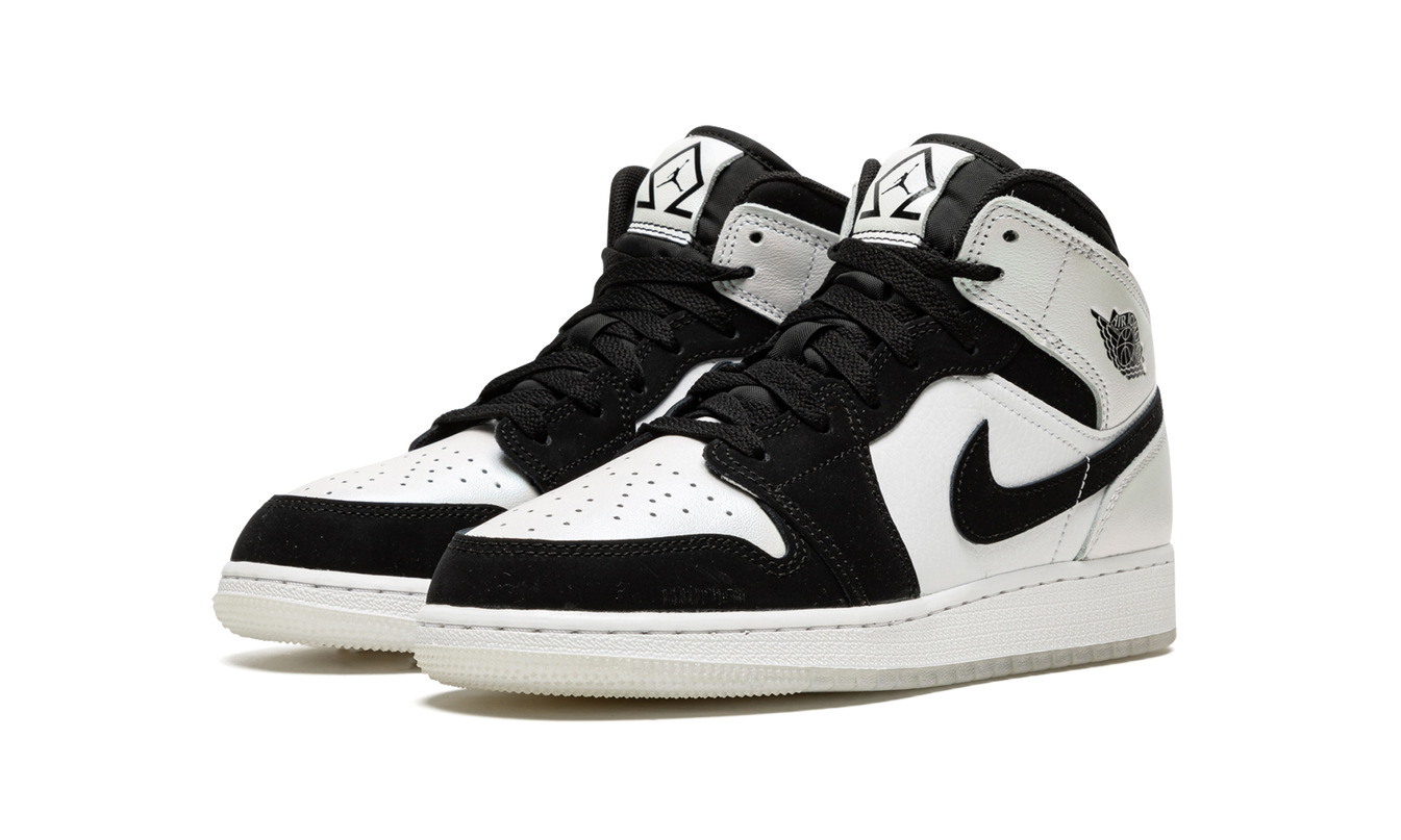 Air Jordan 1 MID SE GS "Diamond Shorts"