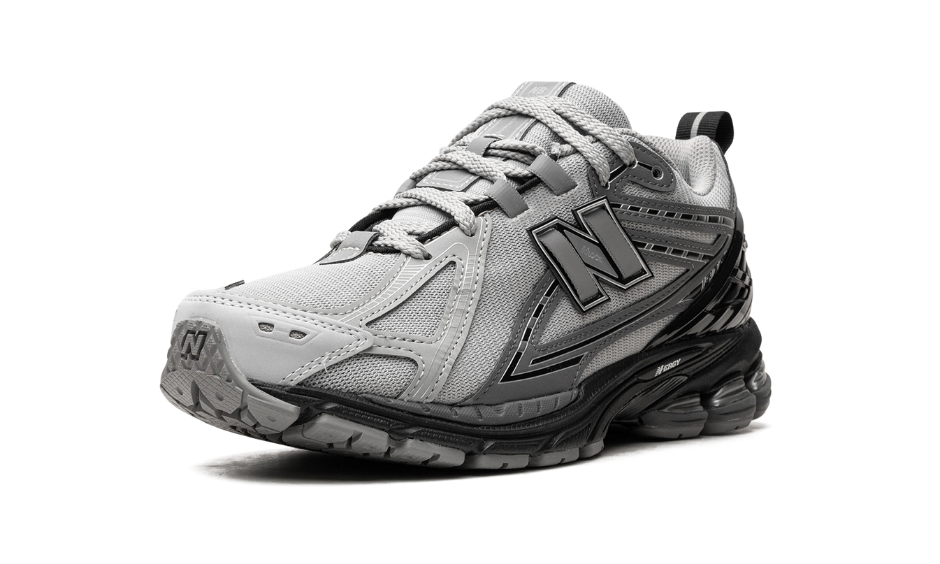 New Balance 1906R "Grau / Schwarz"