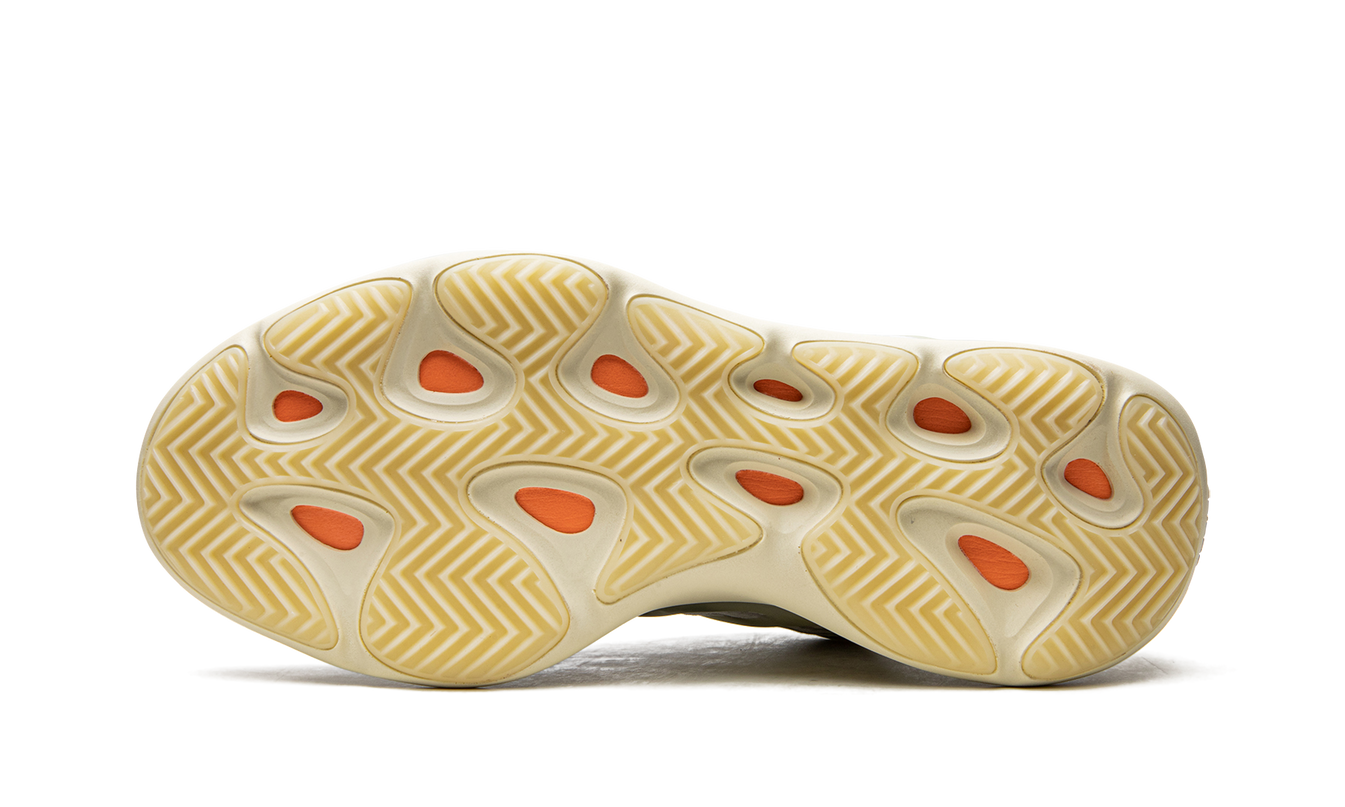 Yeezy 700 V3 "Fade Salt"