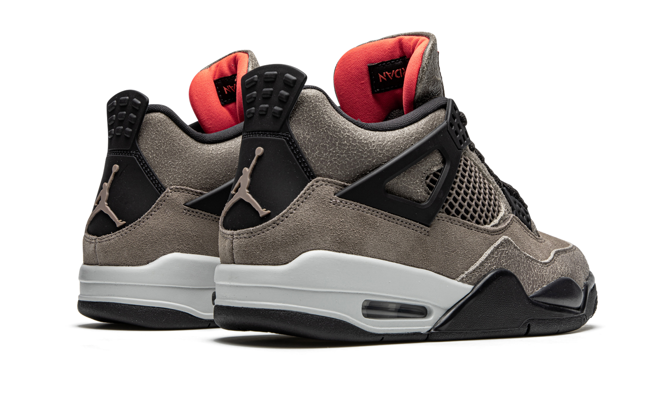 Air Jordan 4 Retro „Taupe Haze“