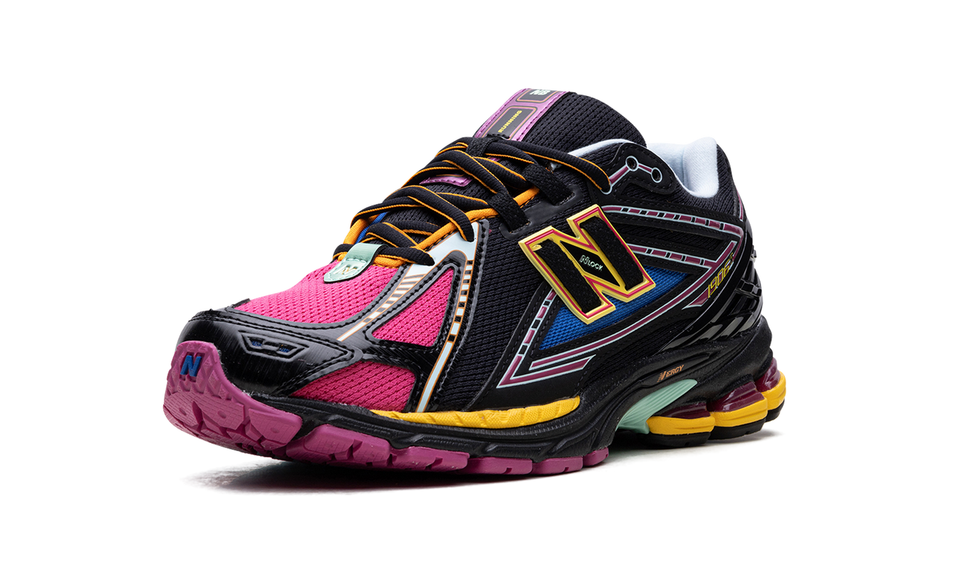 New Balance 1906 "Schwarz/Pink"