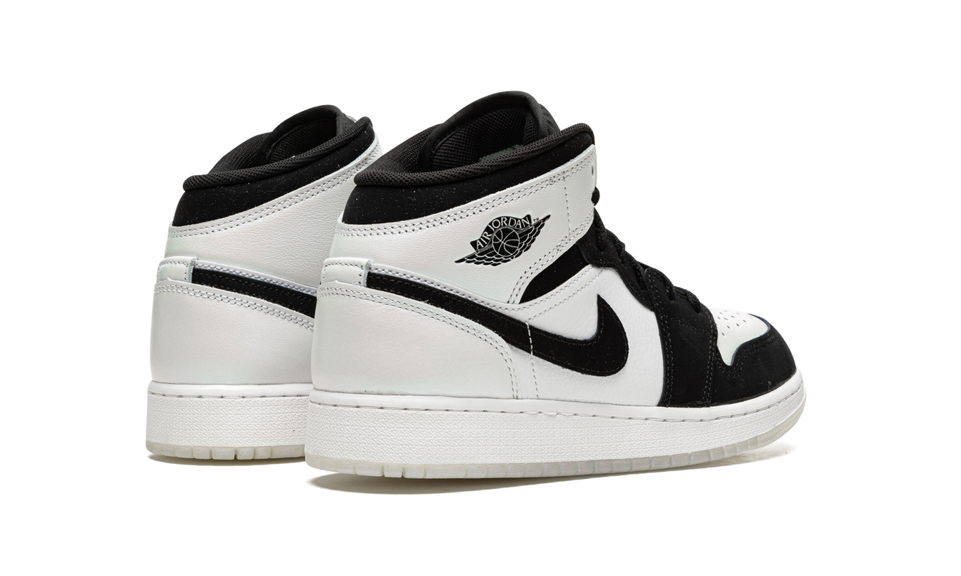 Air Jordan 1 MID SE GS "Diamond Shorts"