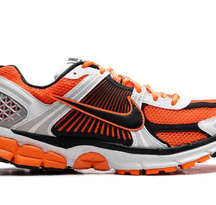 Nike Zoom Vomero 5 "Total Orange"