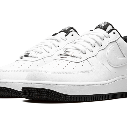 Nike Air Force 1 '07 "White / Black"