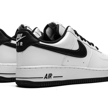Nike Air Force 1 '07 "White / Black"
