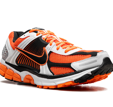 Nike Zoom Vomero 5 "Total Orange"
