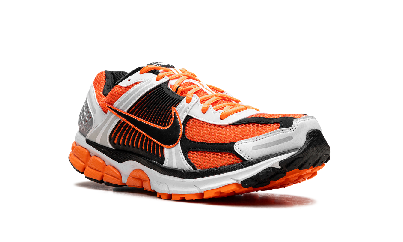 Nike Zoom Vomero 5 "Total Orange"