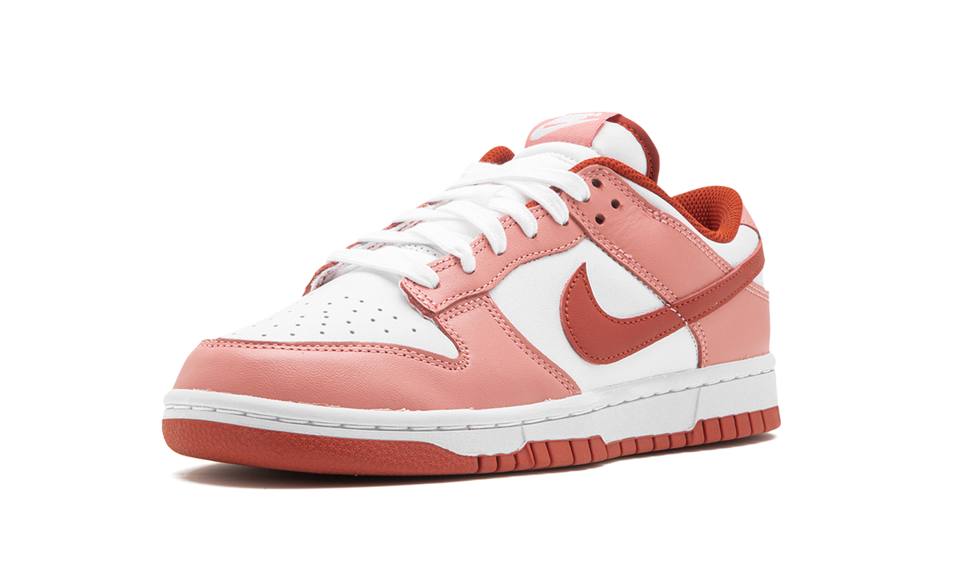 Nike Dunk Low WMNS "Red Stardust"