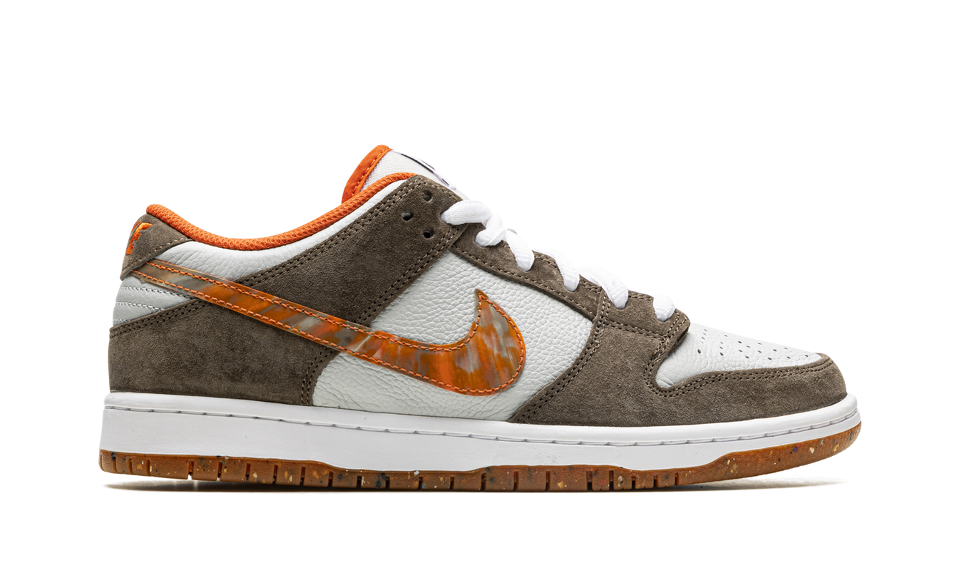 Nike Dunk SB Low Pro QS "CRUSHED DC"