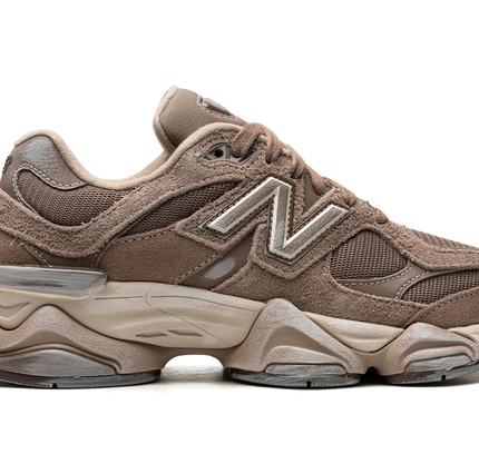 New Balance 9060 „Pilzbraun“