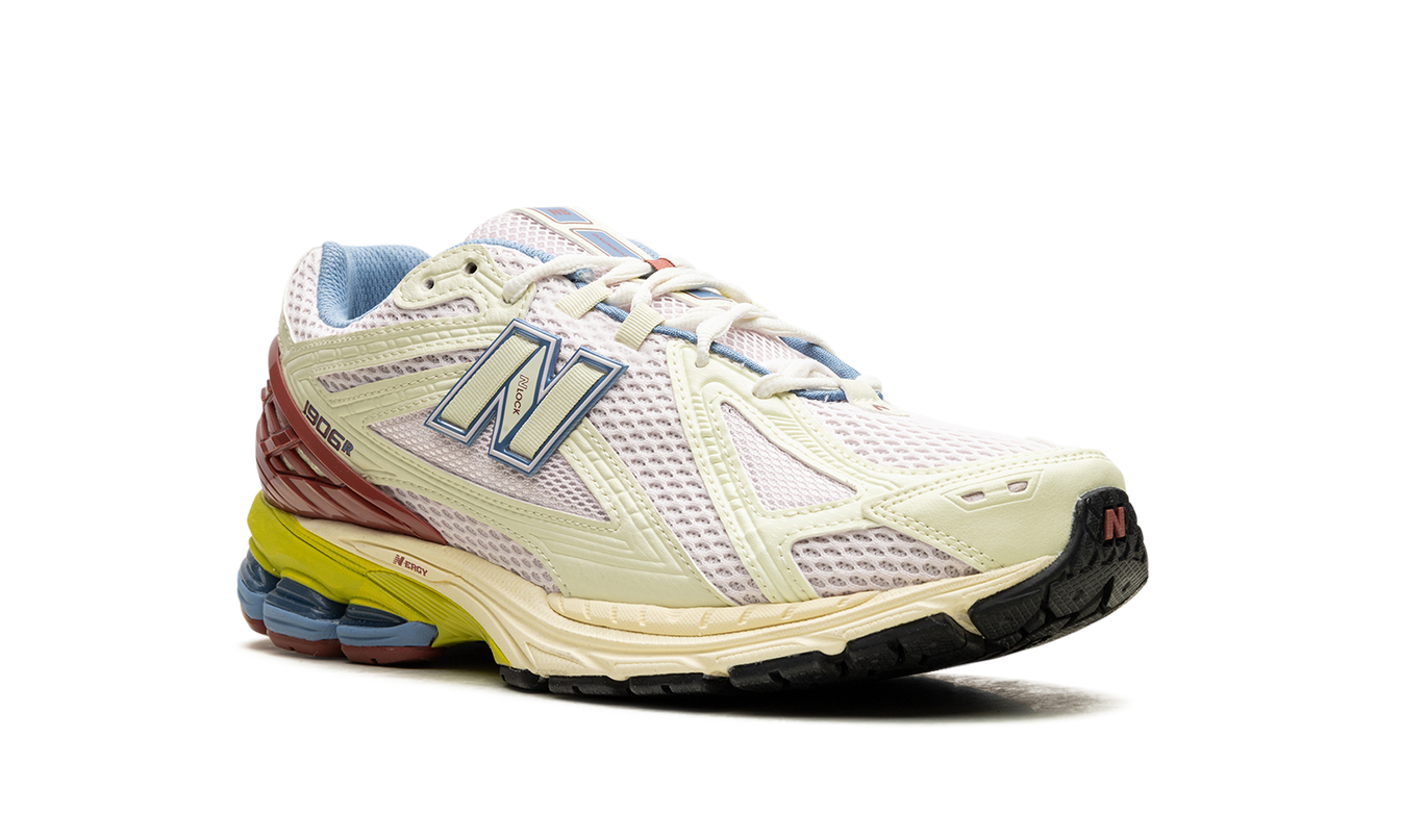 New Balance 1906R "Dawn Glow/Tamarind"