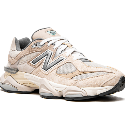 New Balance 9060 „Sea Salt Surf“