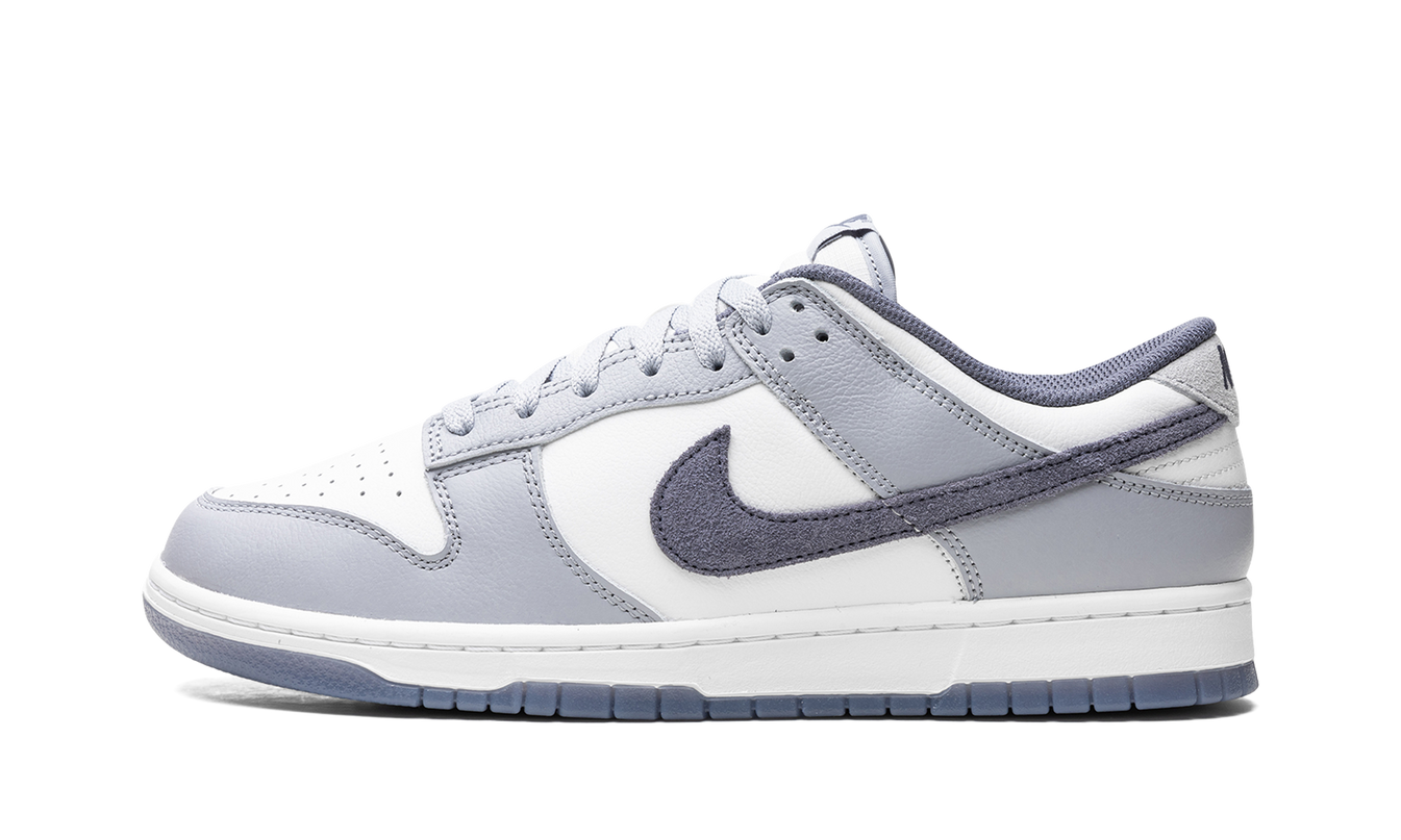 Nike Dunk Low "Light Carbon"