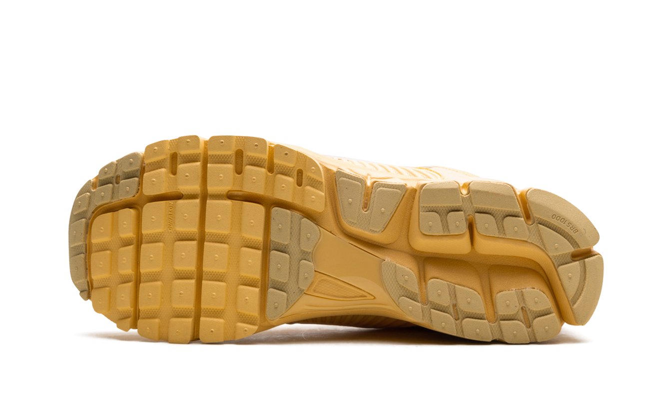 Nike Zoom Vomero 5 "Celestial Gold"