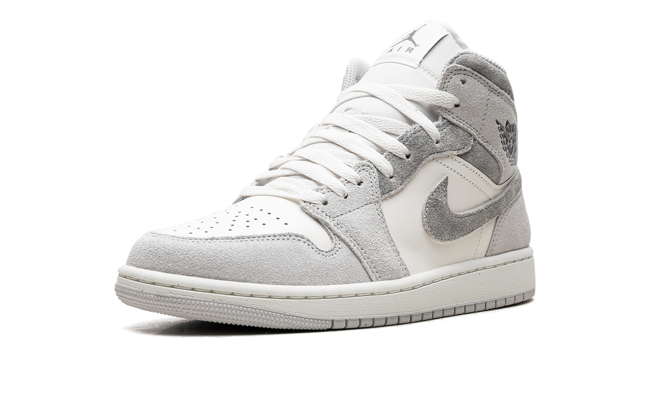 Air Jordan 1 Mid SE "Grey Sail"